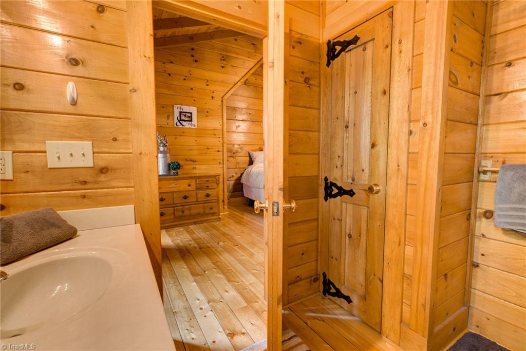 1260 Sink Farm Road Lexington, NC 27295 - Photo 17 of 29