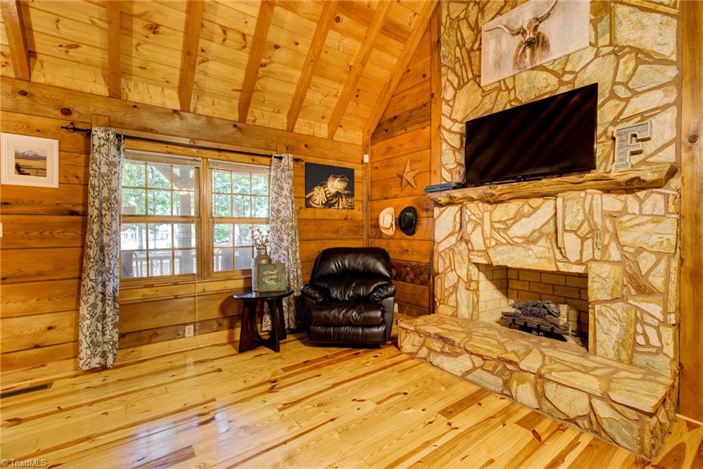 1260 Sink Farm Road Lexington, NC 27295 - Photo 5 of 29