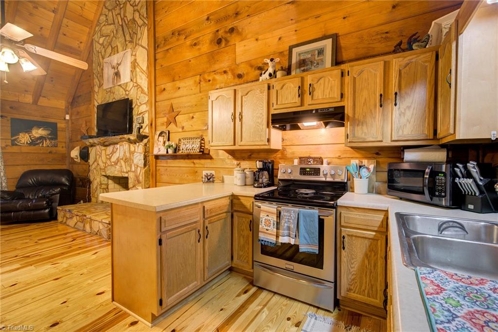 1260 Sink Farm Road Lexington, NC 27295 - Photo 9 of 29