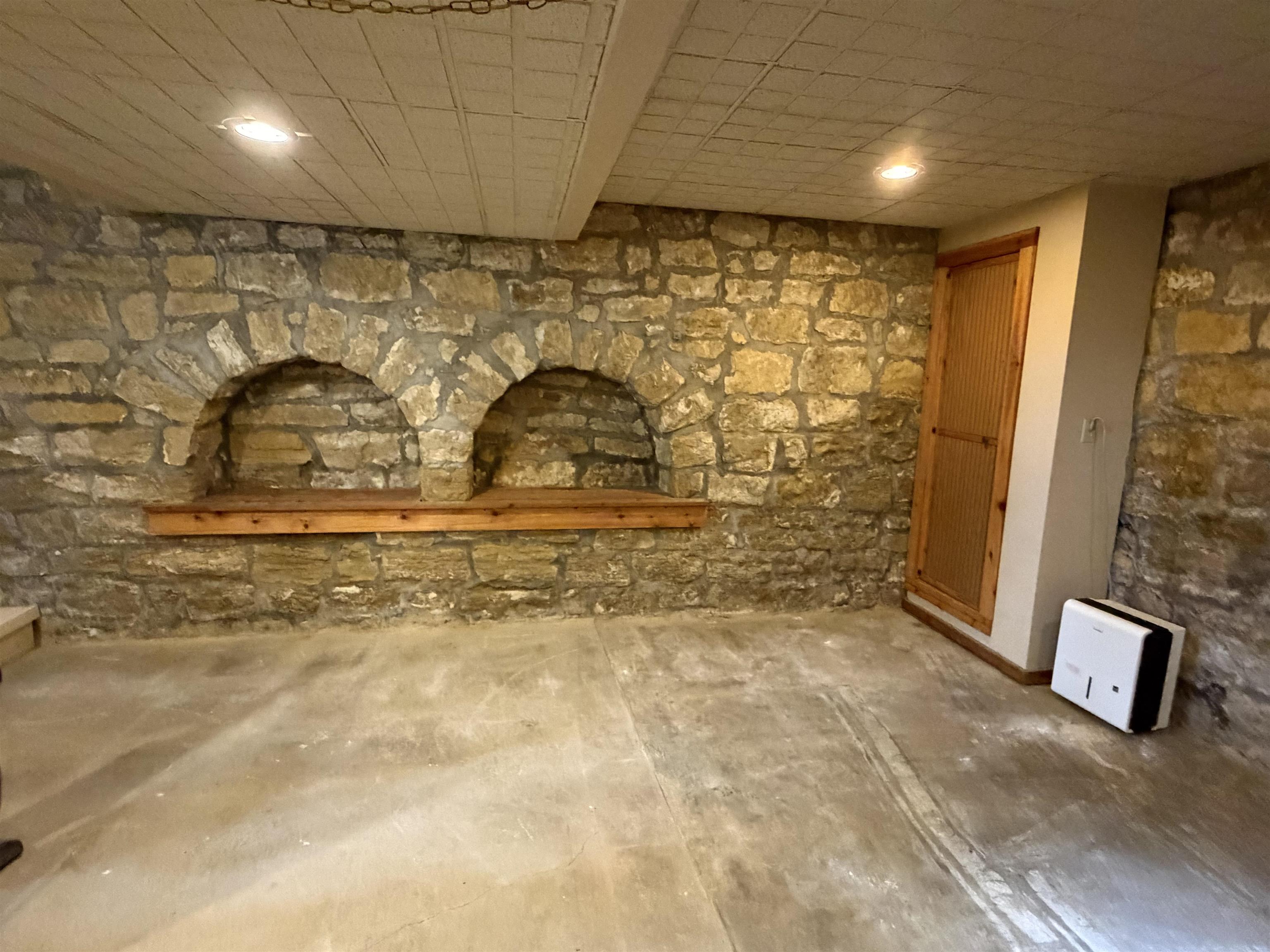 308 Spring Street Highland, WI 53543 - Photo 18 of 30
