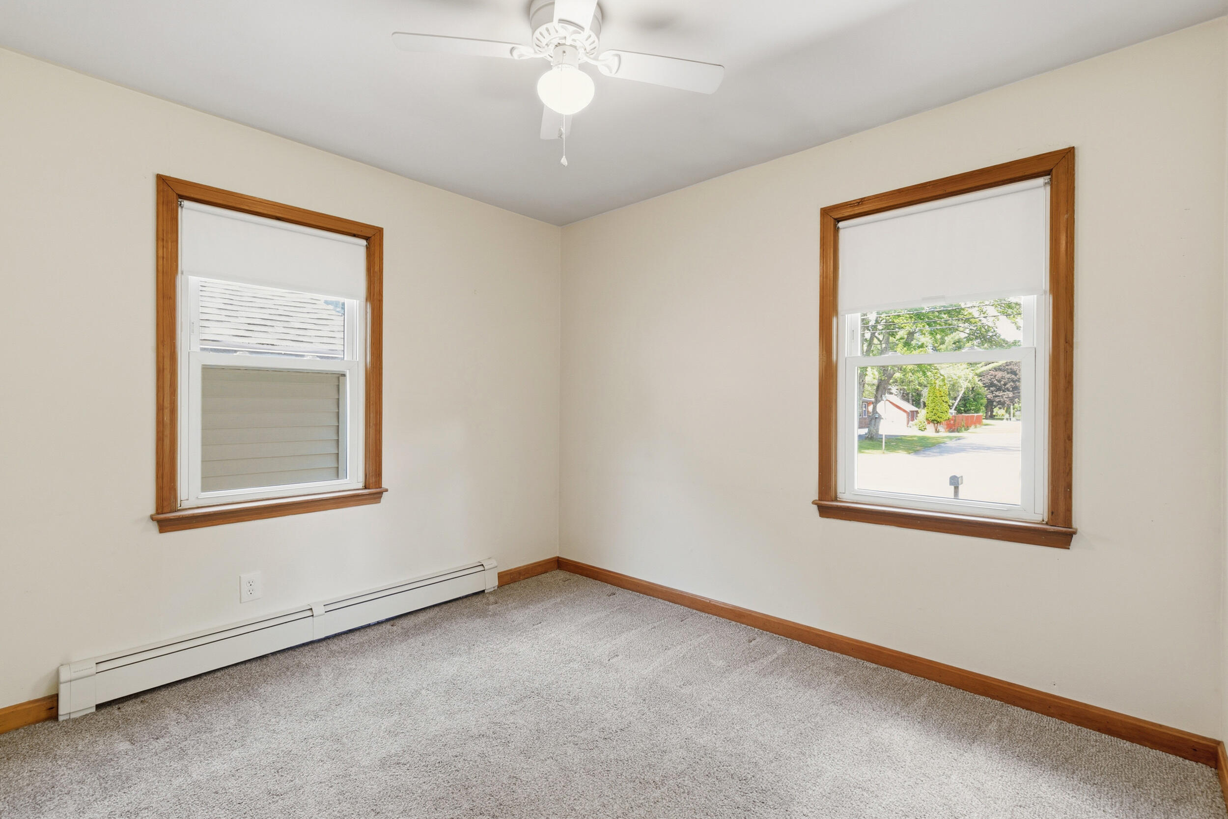 132 Austin Street Westbrook, ME 04092 - Photo 12 of 24 132 austin st, westbrook, me 04092, usa-