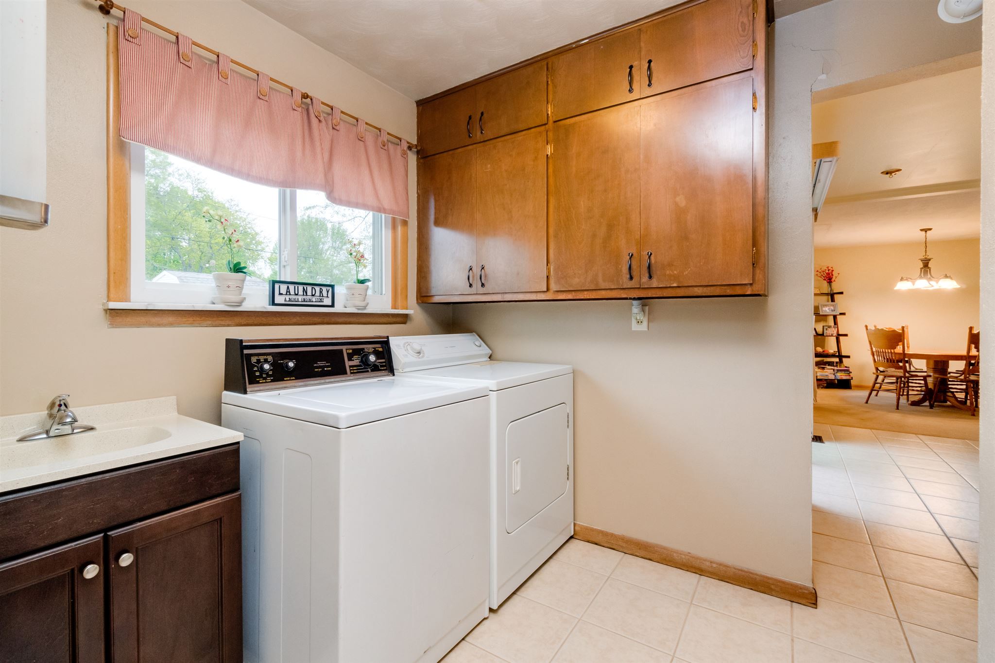 424 West Roe Street Ossian, IN 46777 - Photo 23 of 33 Gallery Image 23