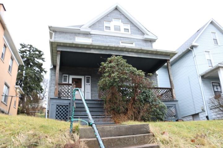 624 Center Avenue Butler, PA 16001 - Photo 1 of 3 Gallery Image 1
