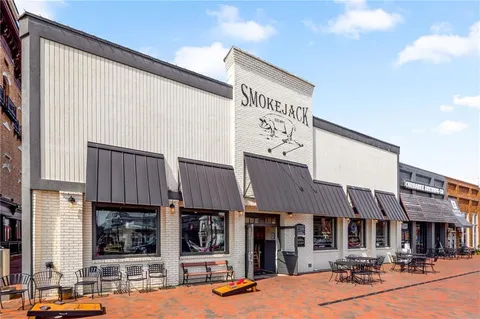 $995,000 | 140 N Bluff, Alpharetta, GA 30004