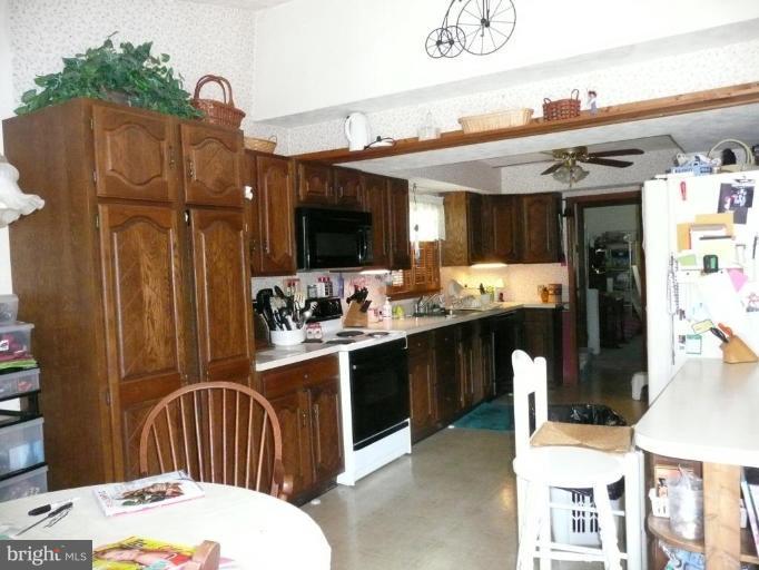 1931 Arundel Road Pasadena, MD 21122 - Photo 7 of 7 Kitchen