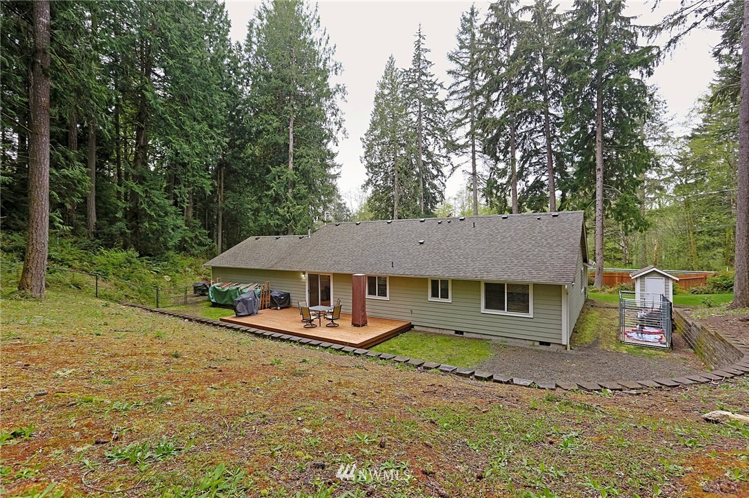 4055 Long Lake Road Southeast Port Orchard, WA 98366 - Photo 3 of 25 Gallery Image 3