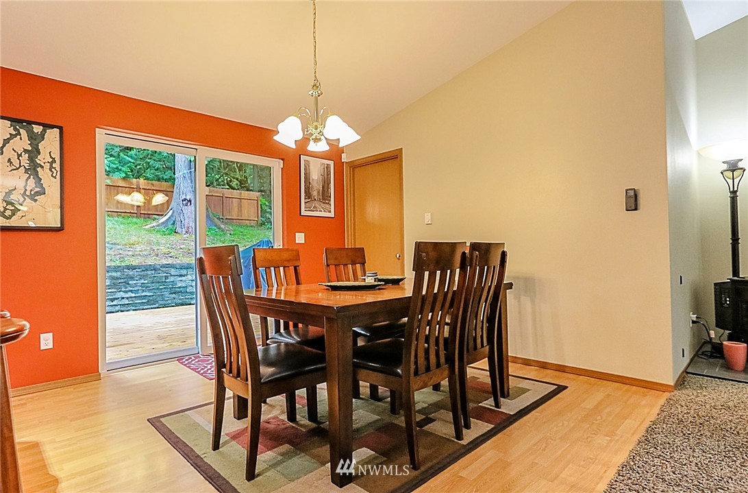 4055 Long Lake Road Southeast Port Orchard, WA 98366 - Photo 10 of 25 Gallery Image 10