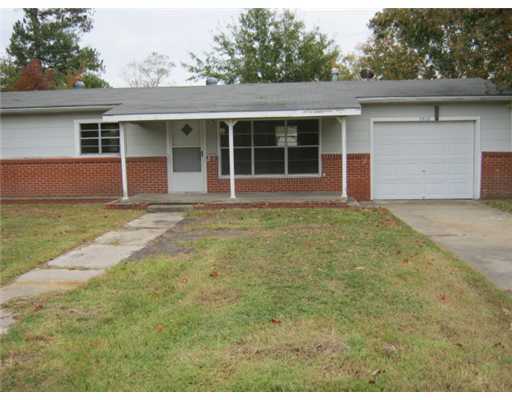 3512 Temple Street Moss Point, MS 39563 - Photo 1 of 6 Primary Photo