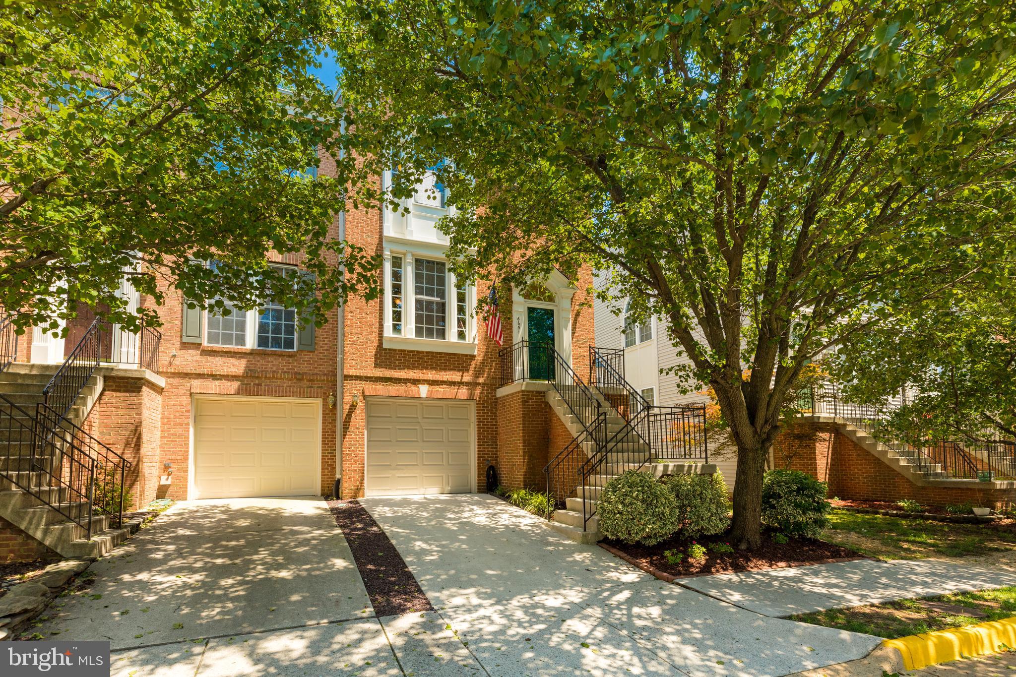 6651 Debra Lu Way Springfield, VA 22150 - Photo 1 of 40 6651 Debra Lu Way