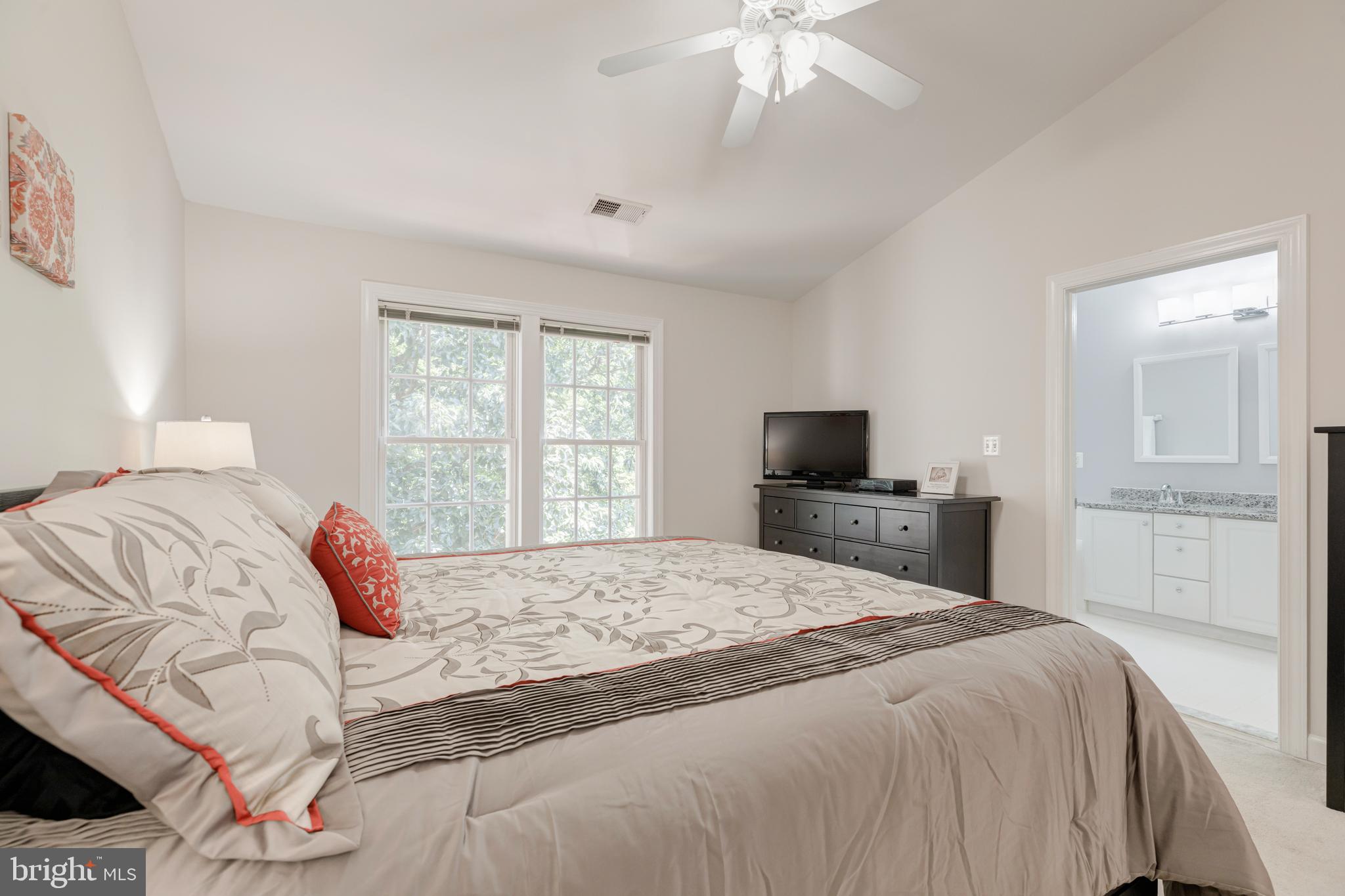6651 Debra Lu Way Springfield, VA 22150 - Photo 21 of 40 Master Bedroom