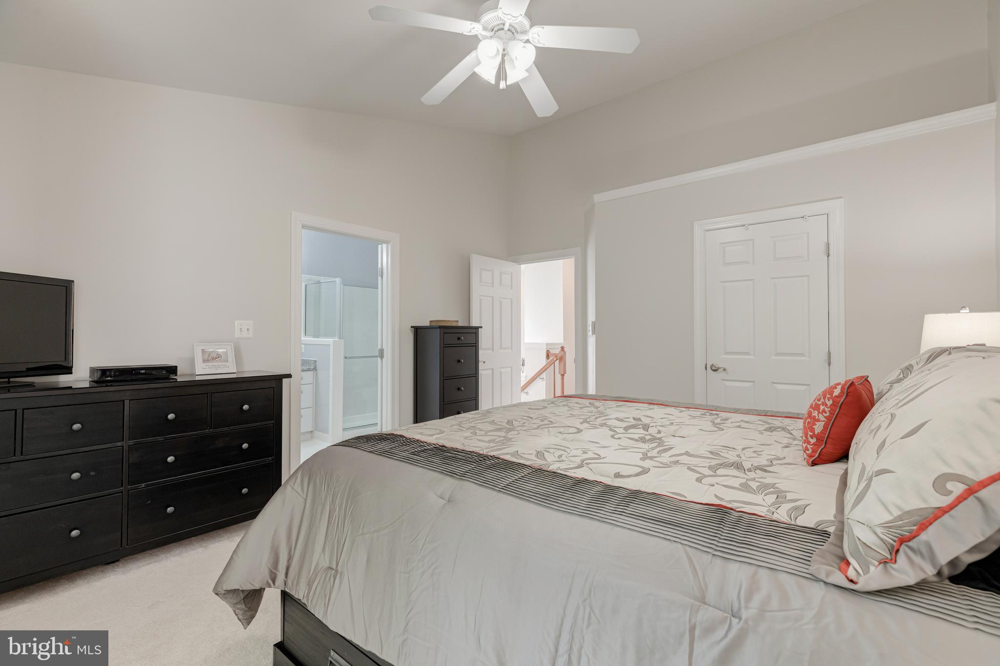 6651 Debra Lu Way Springfield, VA 22150 - Photo 22 of 40 Master Bedroom
