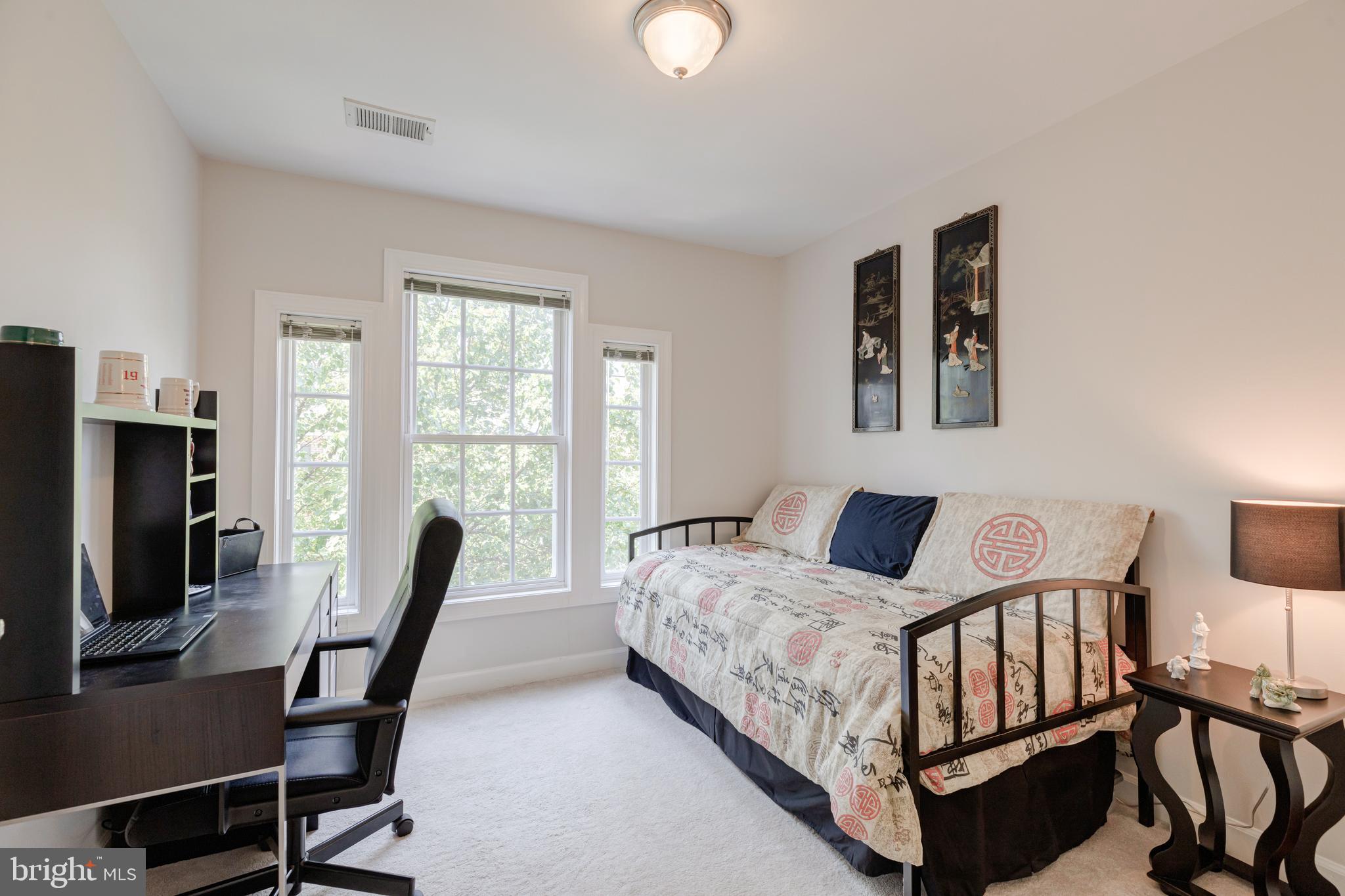 6651 Debra Lu Way Springfield, VA 22150 - Photo 28 of 40 Third Bedroom