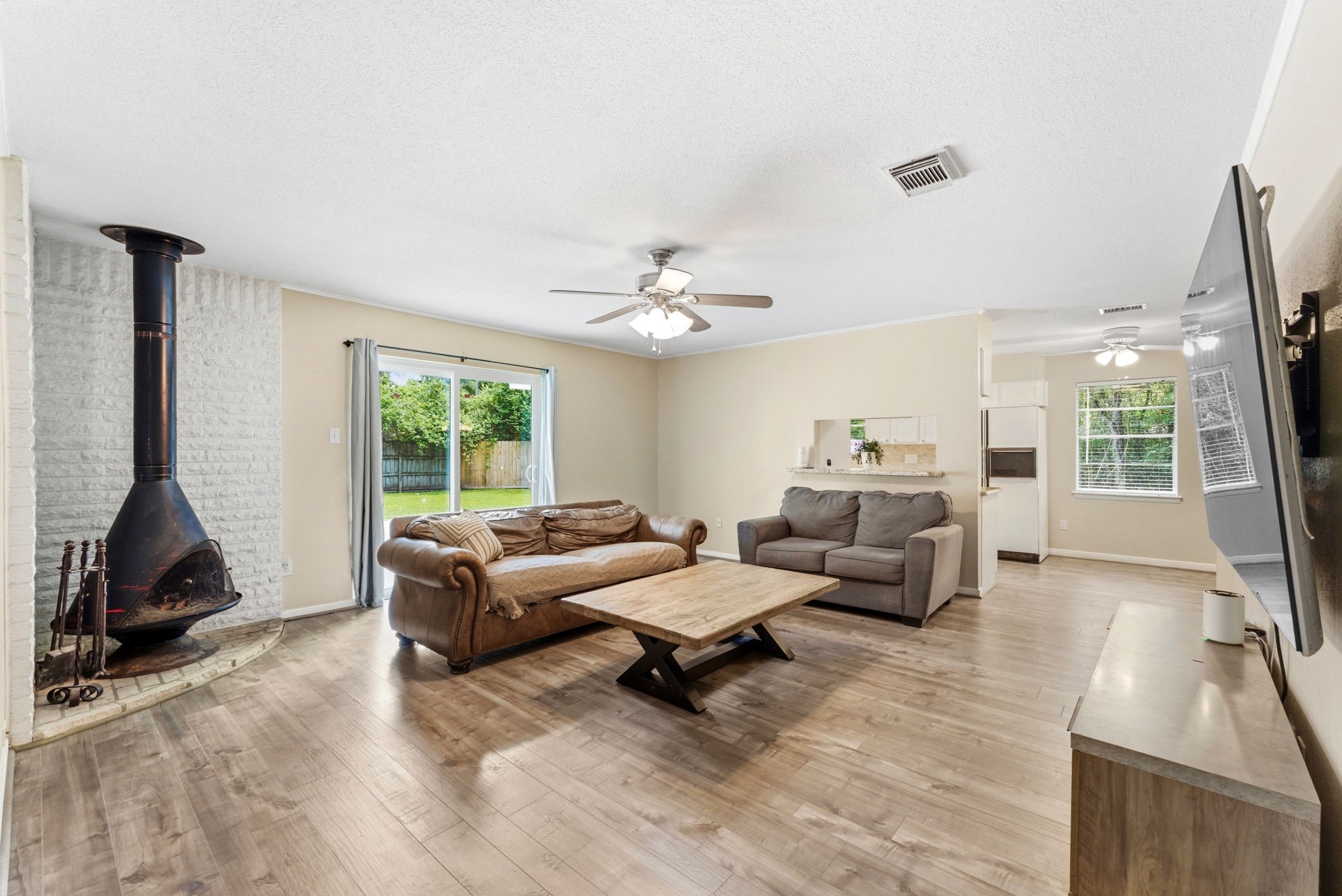 10820 Longleaf Drive Conroe, TX 77385 - Photo 15 of 29