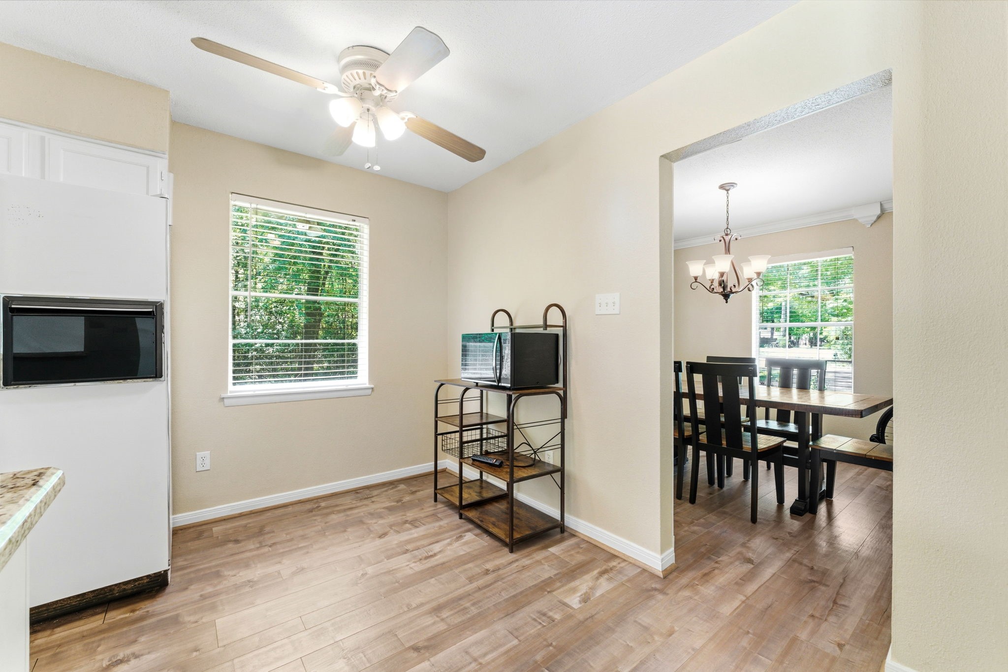 10820 Longleaf Drive Conroe, TX 77385 - Photo 10 of 29