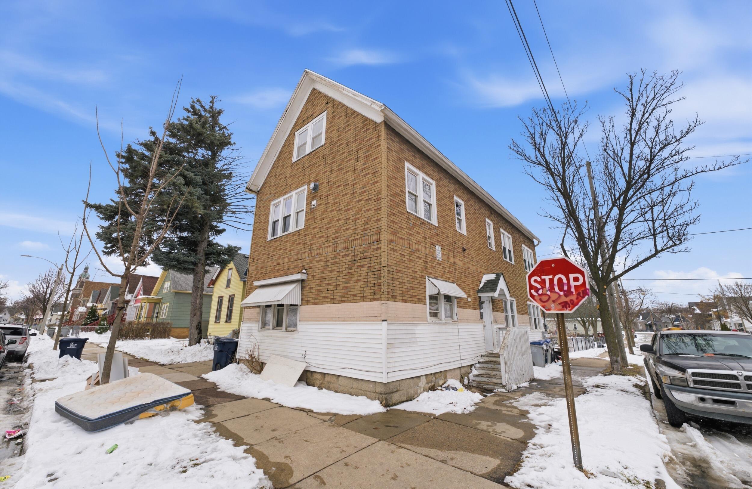 1541 South Union Street Milwaukee, WI 53204 - Photo 22 of 26 1541 S Union St