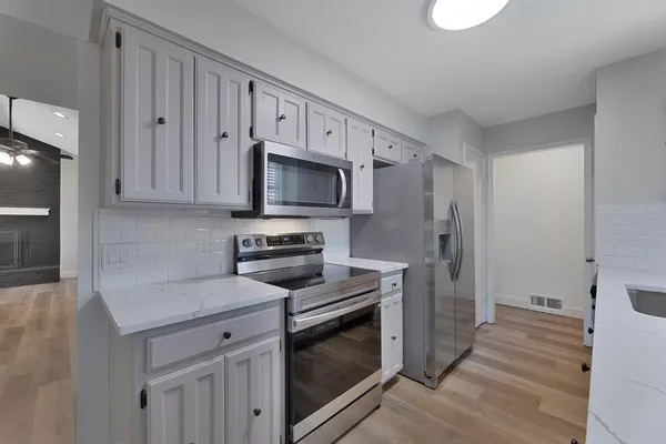 $2,350 | 5002 French Wood Drive, Arlington, TX 76016