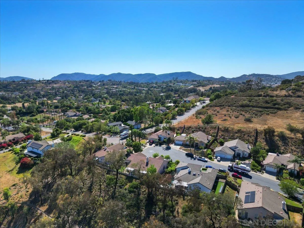 1992 Ridge Way Glen Escondido, CA 92029 - Photo 27 of 27