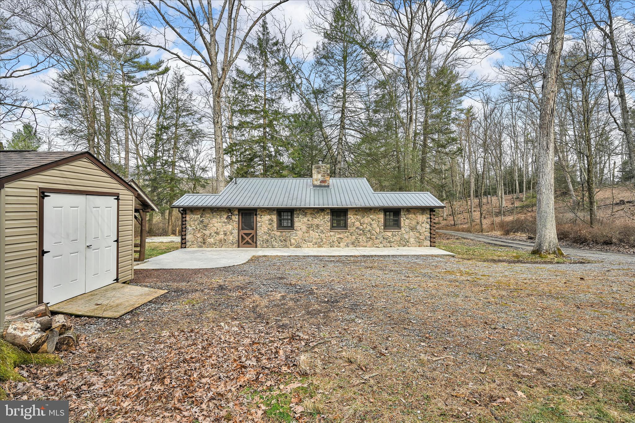 16 Short Lane Jonestown, PA 17038 - Photo 4 of 36 a front view of a house with a yard and garage