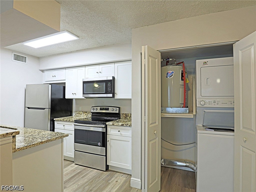 5305 Summerlin Road, Unit 506 Fort Myers, FL 33919 - Photo 11 of 14