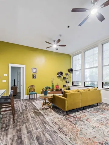 $305,000 | 28 Adams Street, Unit 102, Worcester, MA 01604