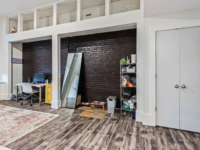 $305,000 | 28 Adams Street, Unit 102, Worcester, MA 01604