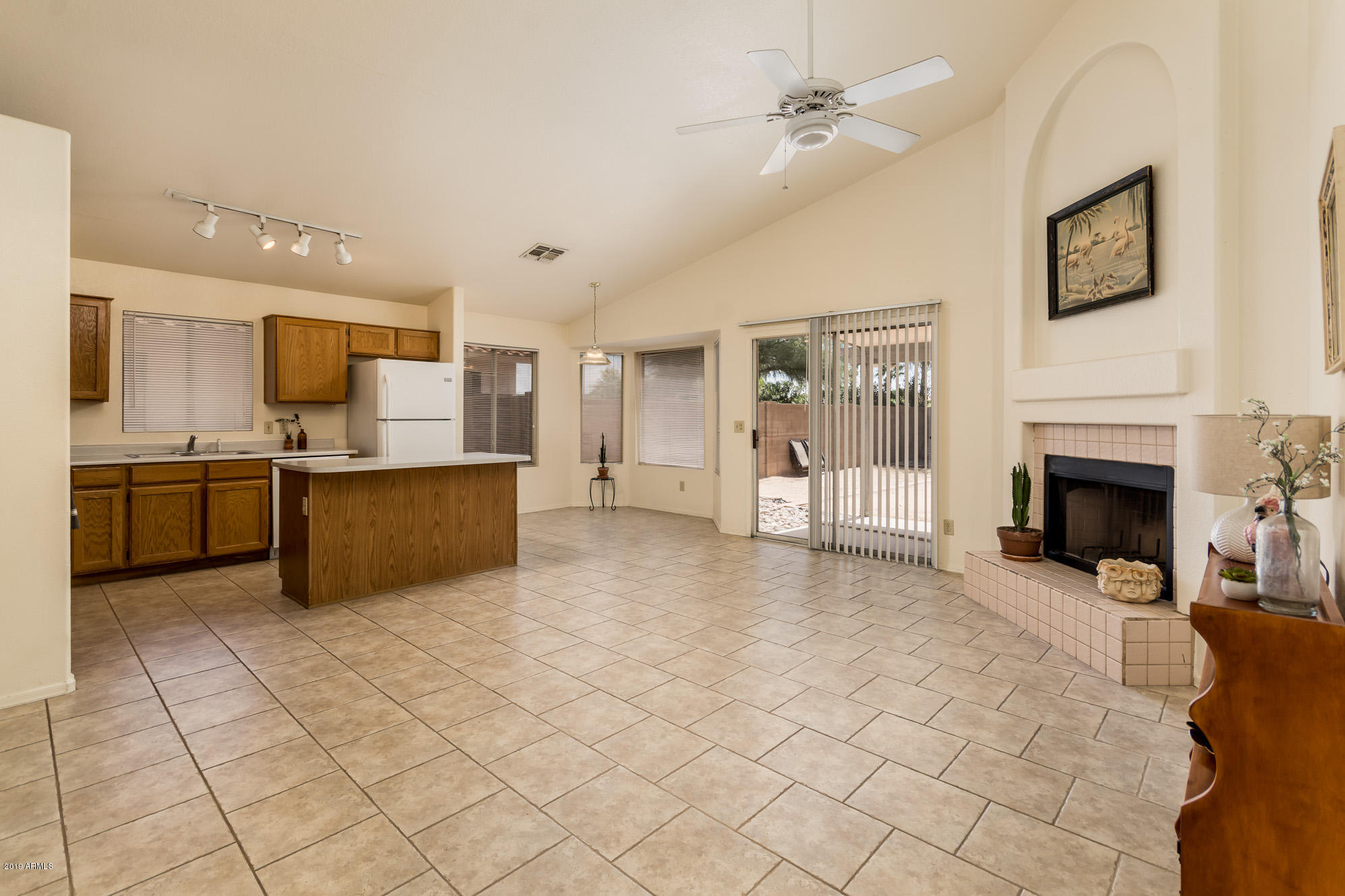 7717 West Boca Raton Road Peoria, AZ 85381 - Photo 7 of 25 Gallery Image 7