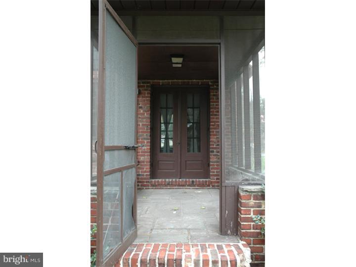 505 Sunset Road West Reading, PA 19611 - Photo 14 of 16 Enclosed Porch