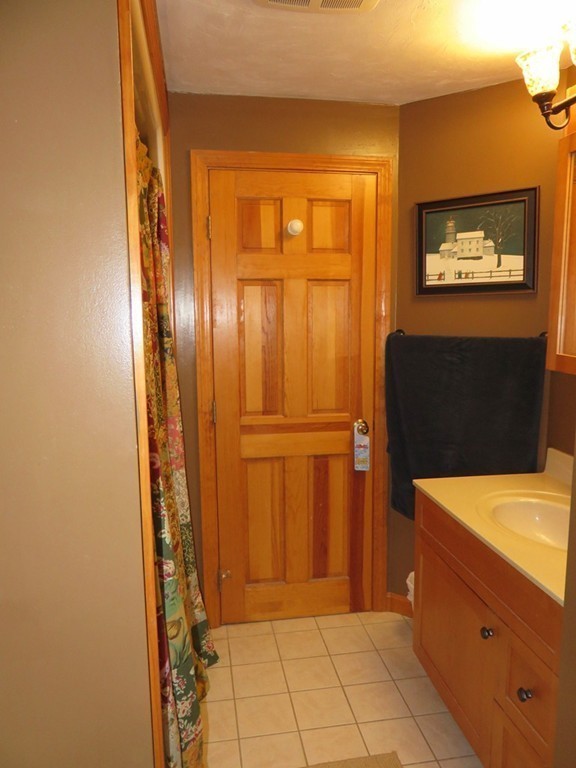 72 Intervale Road Dedham, MA 02026 - Photo 20 of 24 Gallery Image 20