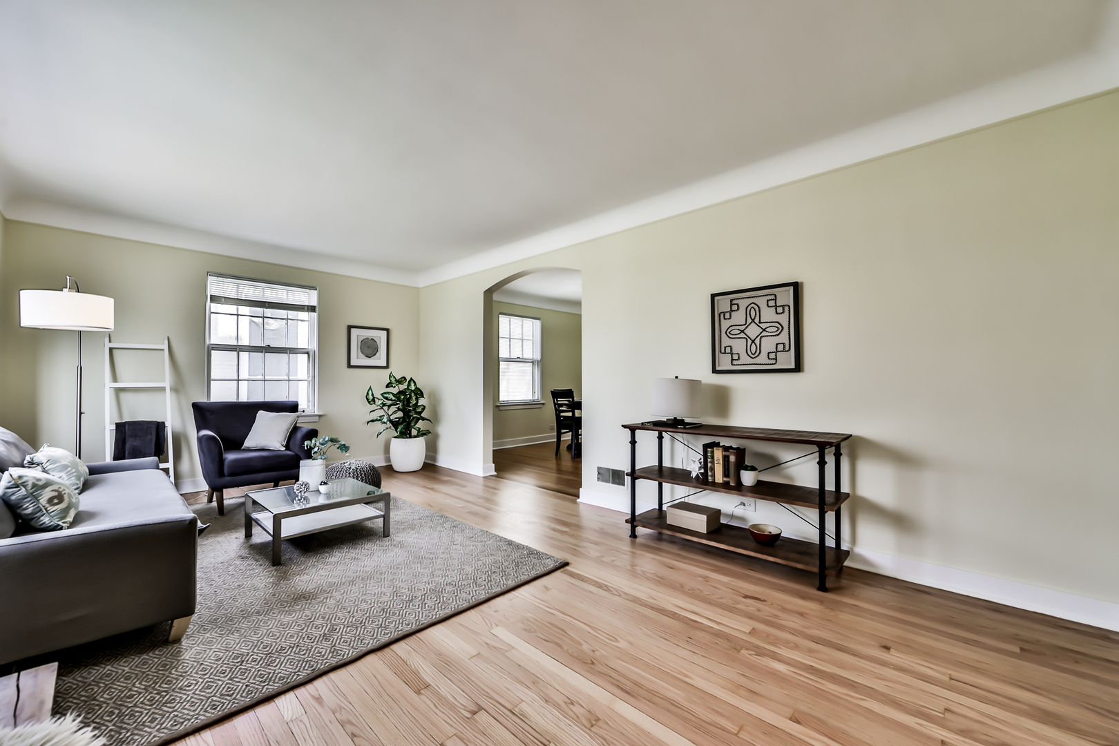 555 East Parkway Road Riverside, IL 60546 - Photo 6 of 38