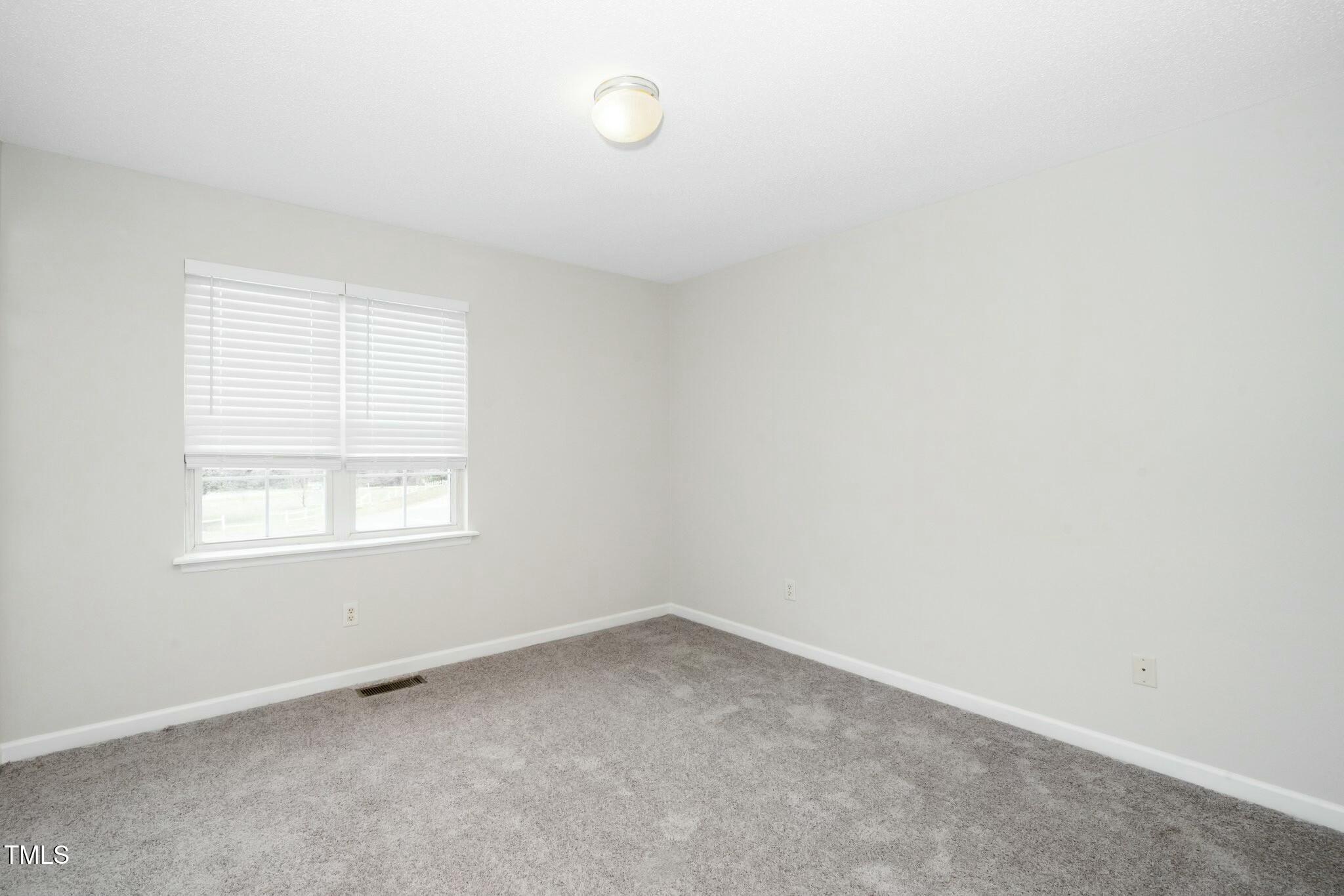 231 Donald Ross Drive Raleigh, NC 27610 - Photo 8 of 18 tempImageGkbJyD