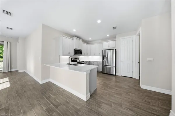 $2,750 | 1059 Enbrook Loop, Naples, FL 34114