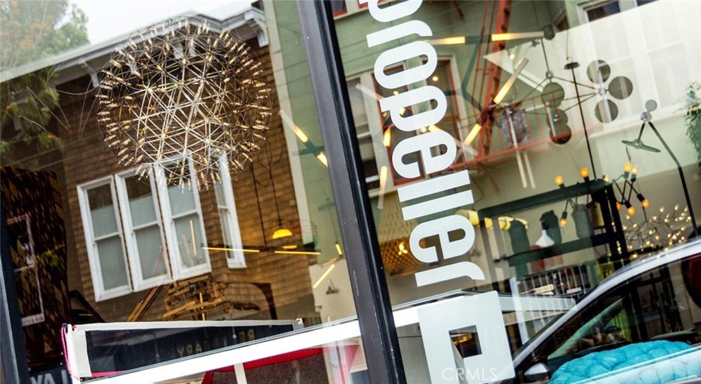 100 Van Ness Avenue, Unit 402 San Francisco, CA 94102 - Photo 56 of 75 a view of an entryway with a lot of stuff