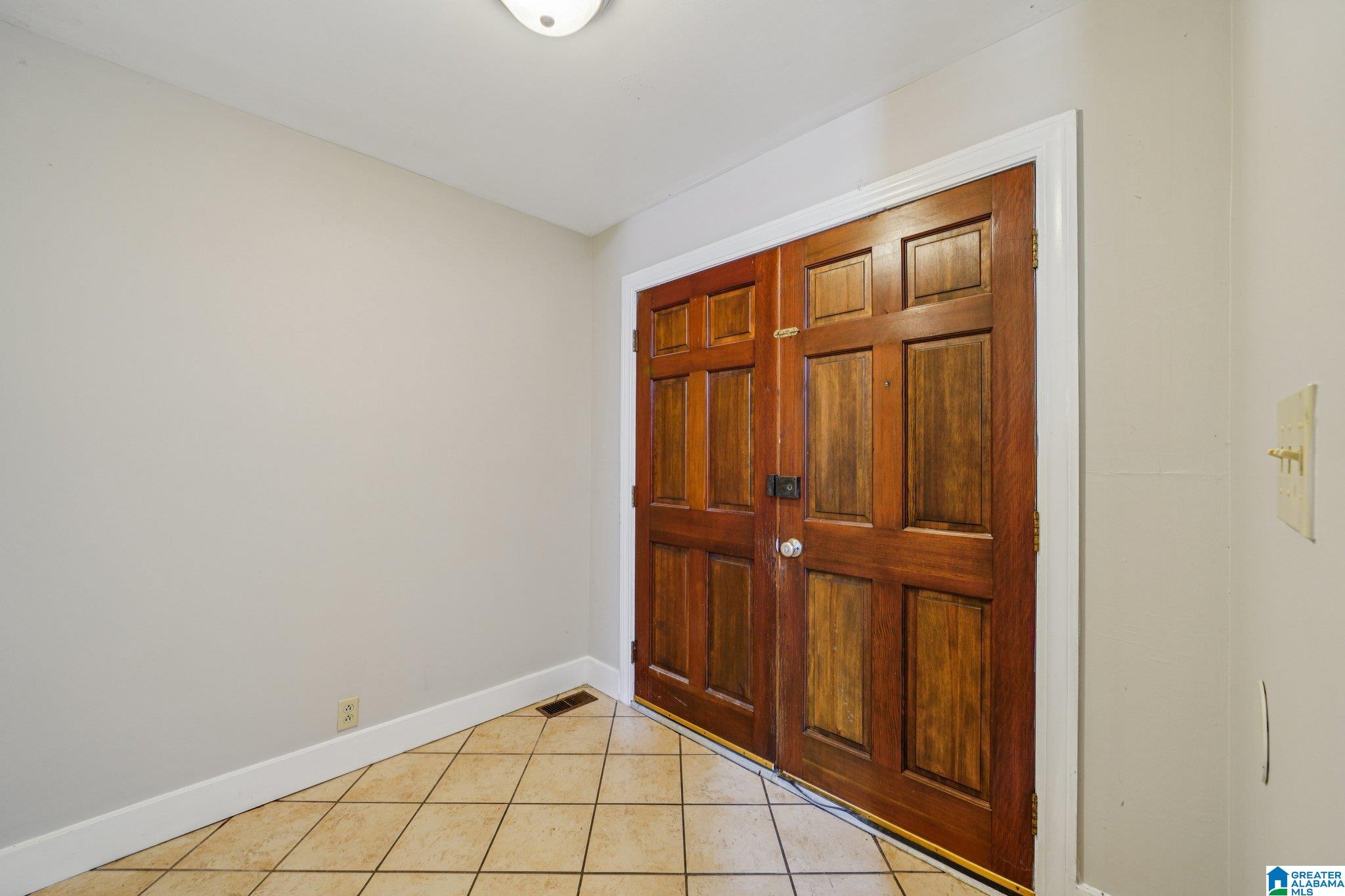 6401 Water Works Road Mount Olive, AL 35117 - Photo 11 of 46
