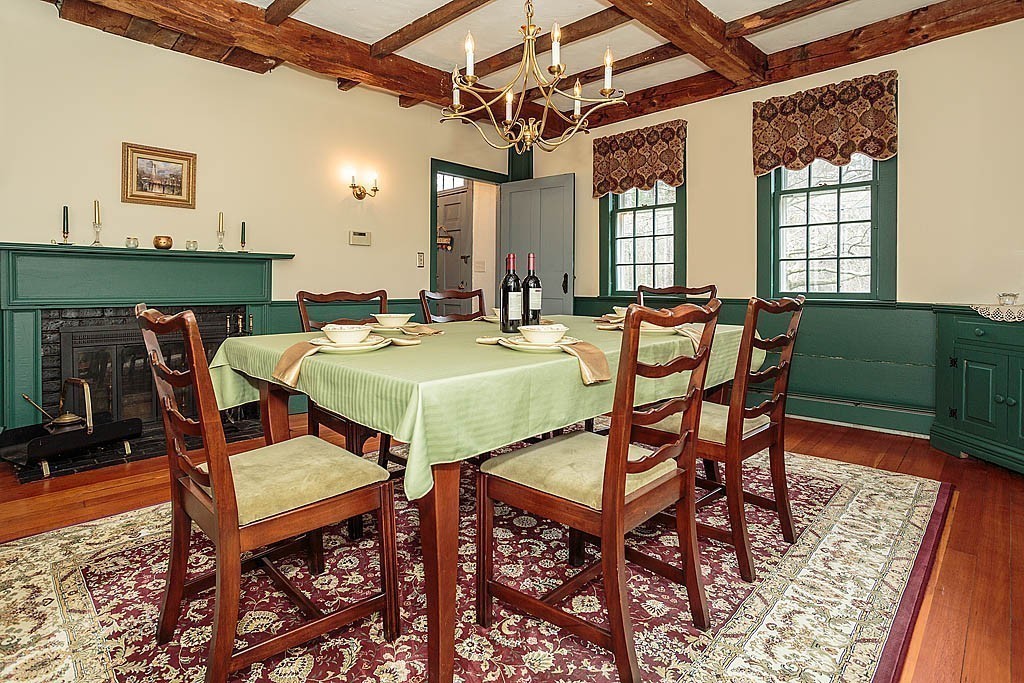 63 Nashua Road Pepperell, MA 01463 - Photo 4 of 29