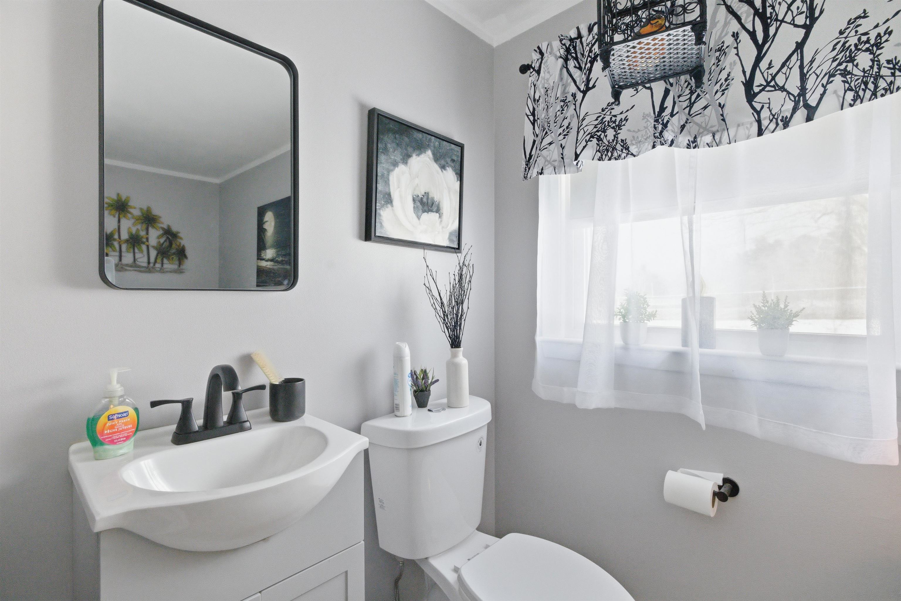 10 Frances Street Franklin, NH 03235 - Photo 14 of 45