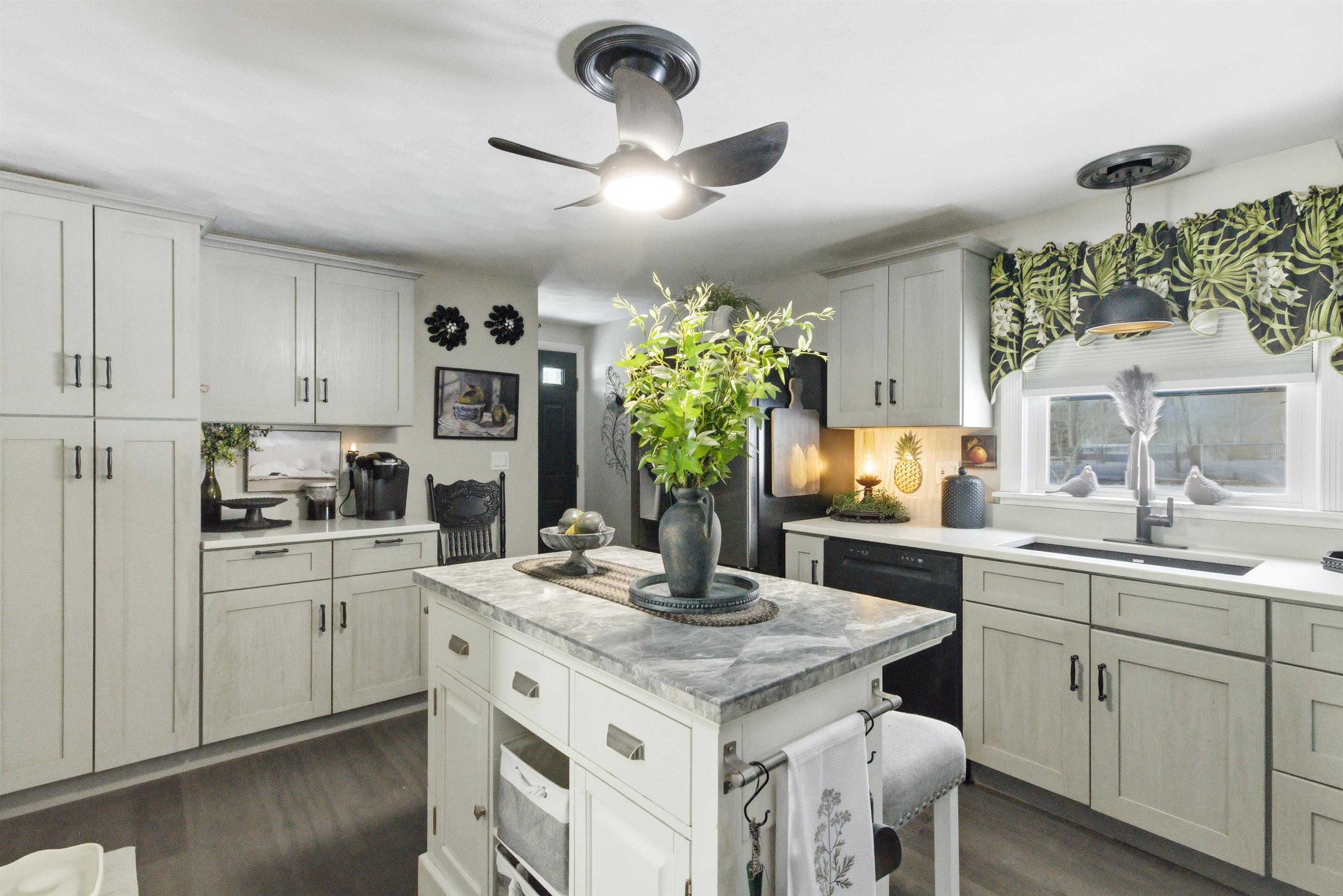 10 Frances Street Franklin, NH 03235 - Photo 2 of 45