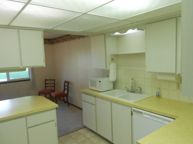 219 North Raymond Road, Unit 3 Spokane Valley, WA 99206 - Photo 3 of 20
