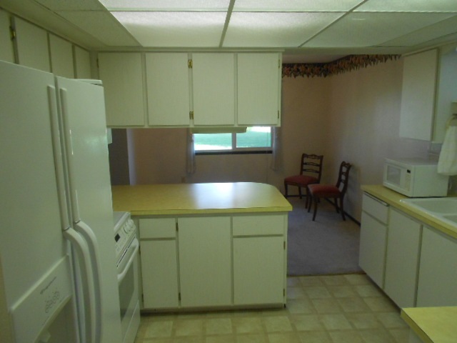 219 North Raymond Road, Unit 3 Spokane Valley, WA 99206 - Photo 5 of 20