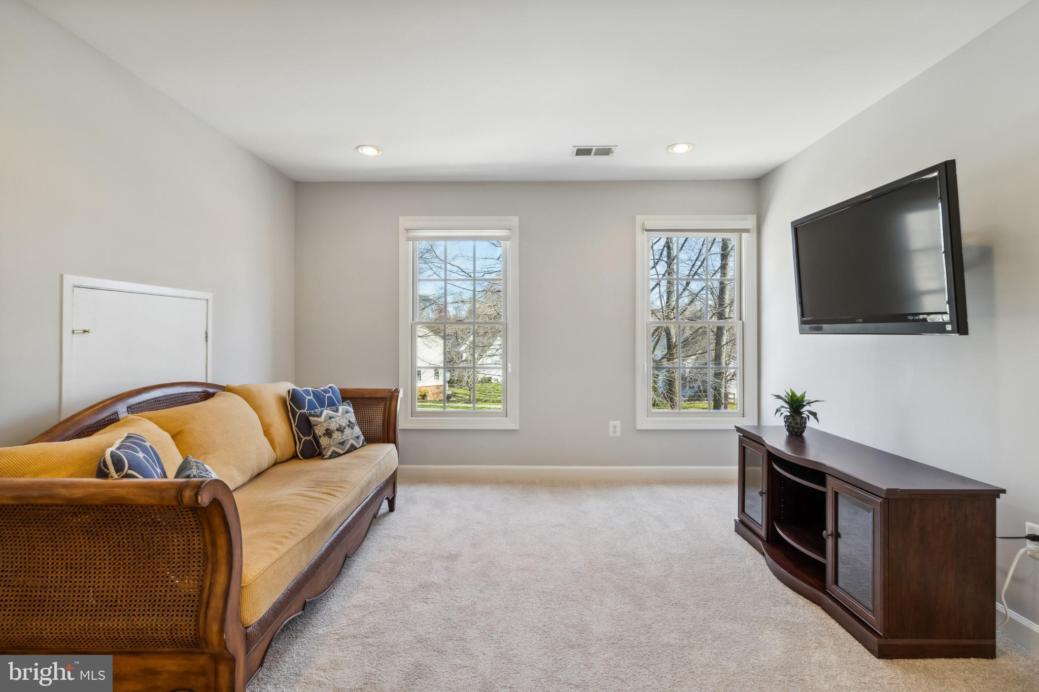 3409 Monarch Drive Edgewater, MD 21037 - Photo 29 of 55 Primary bedroom offers attached sittling room