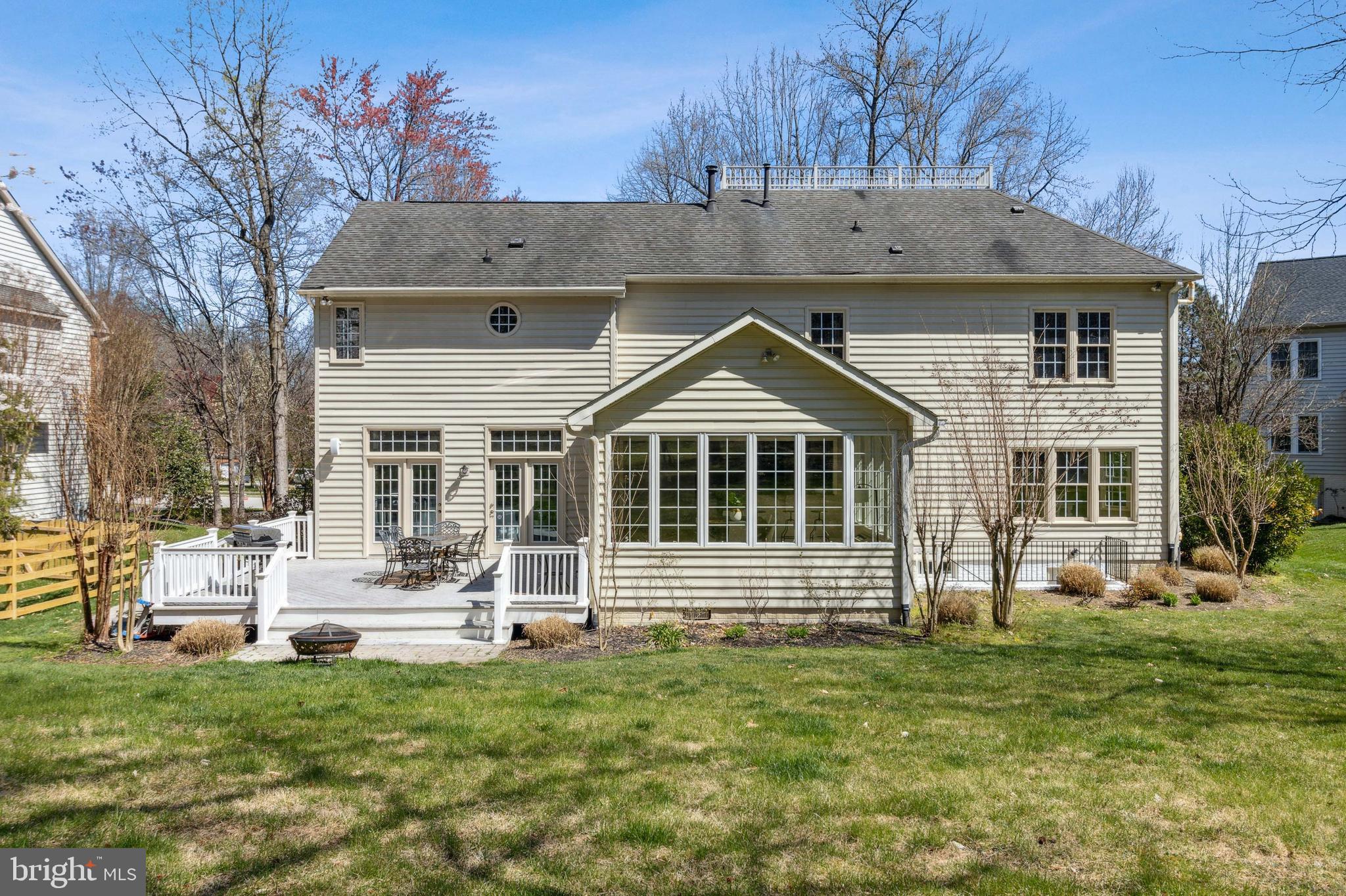 3409 Monarch Drive Edgewater, MD 21037 - Photo 42 of 55 Rear view of home and deck