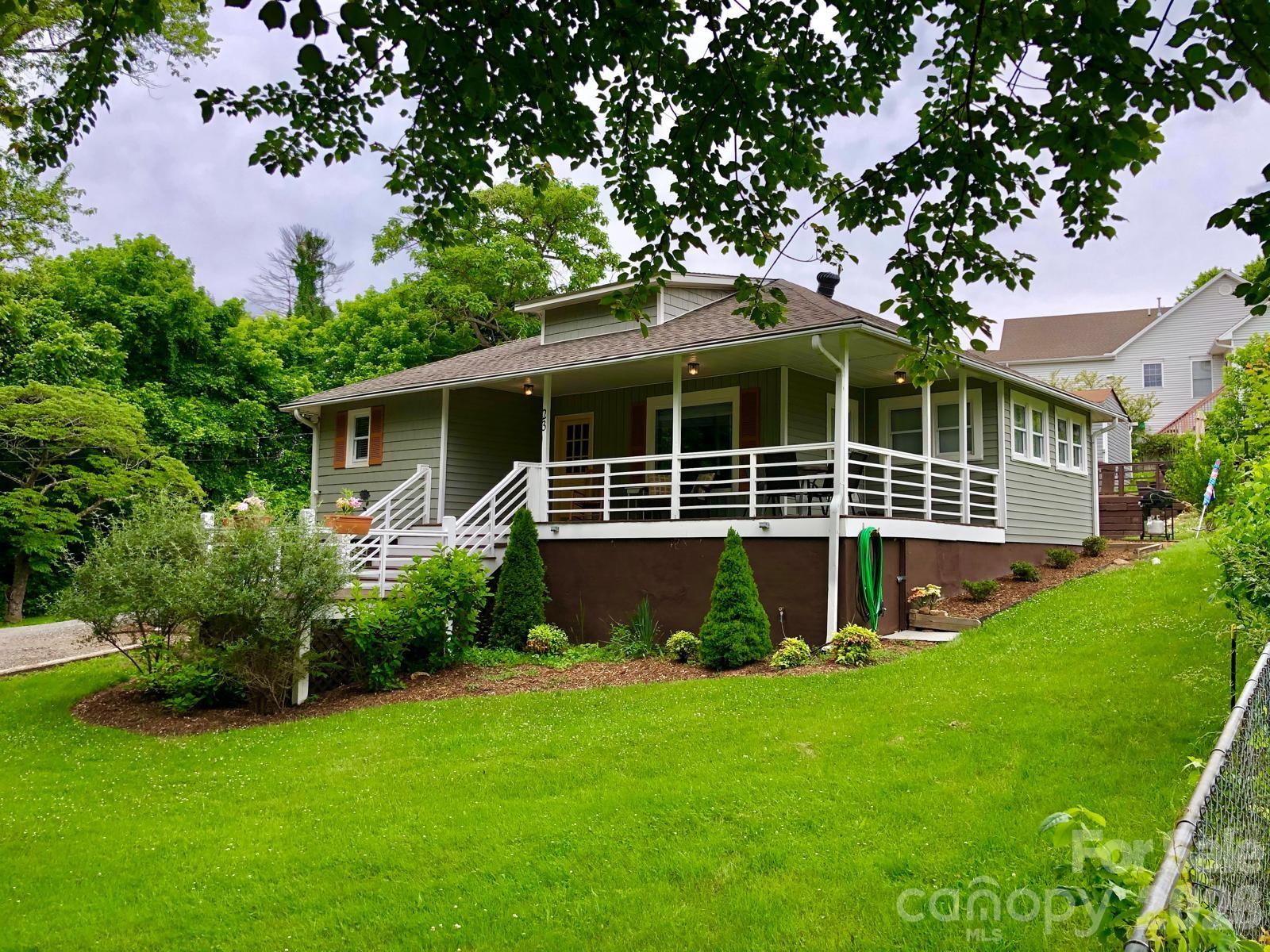 23 Maxwell Road Asheville, NC 28805 - Photo 1 of 47