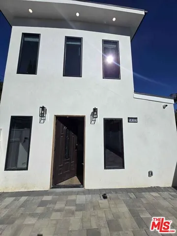 $4,500 | 14121 Califa Street, Sherman Oaks, CA 91401