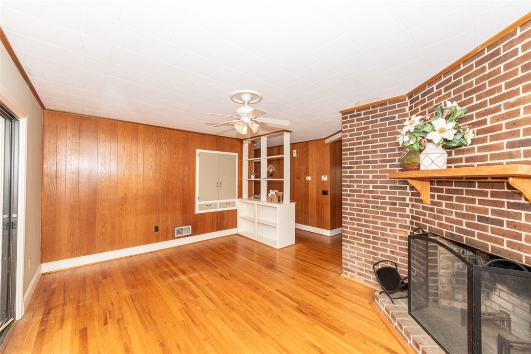 412 Frontage Road Clemson, SC 29631 - Photo 11 of 39