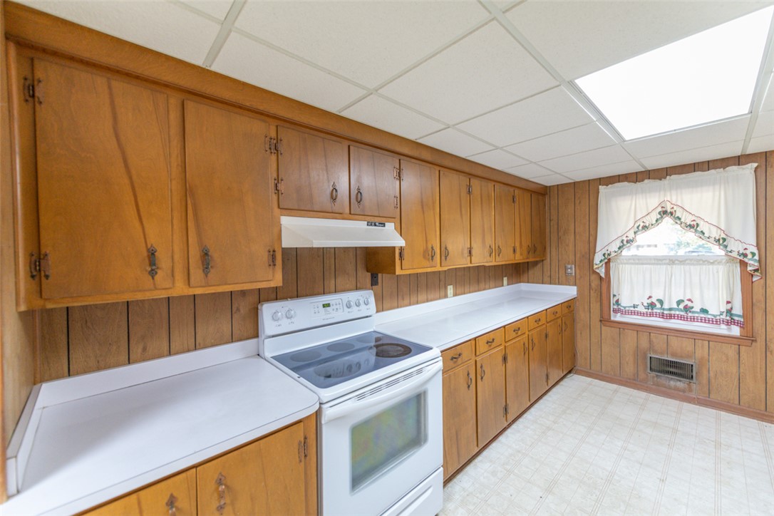 412 Frontage Road Clemson, SC 29631 - Photo 4 of 39