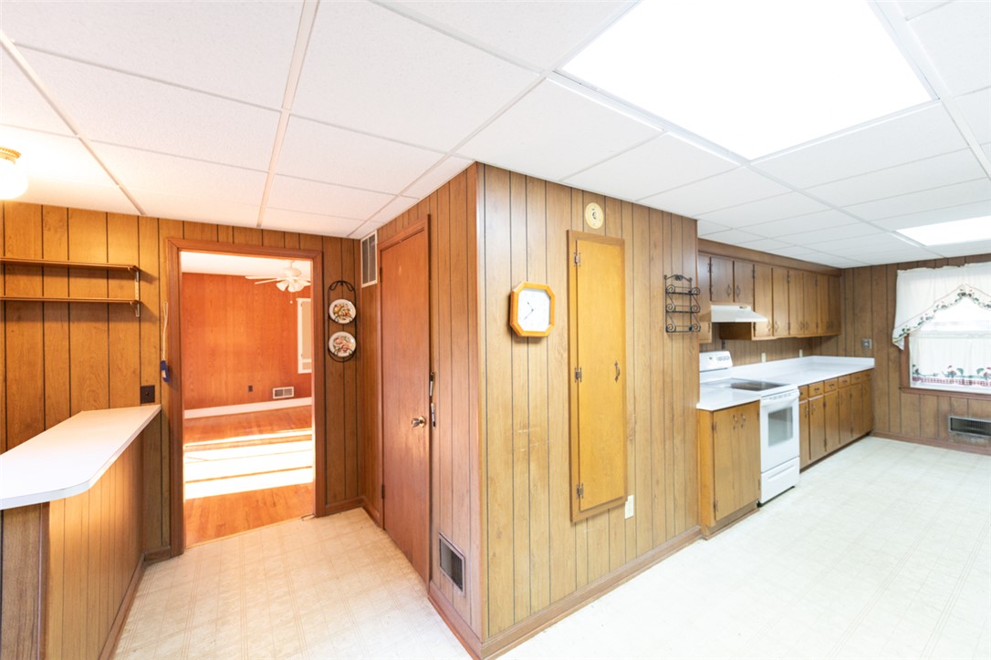 412 Frontage Road Clemson, SC 29631 - Photo 8 of 39