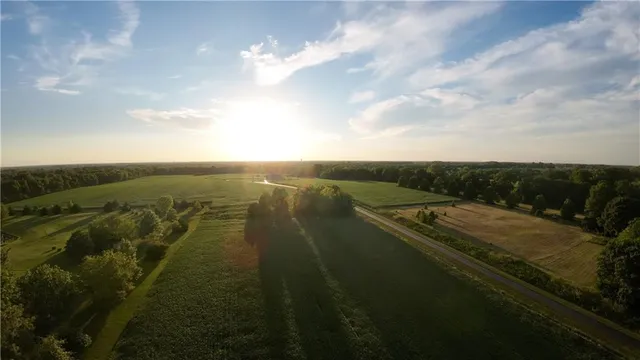 $2,975,000 | 12714 South Harris Road, Greenwood, MO 64034