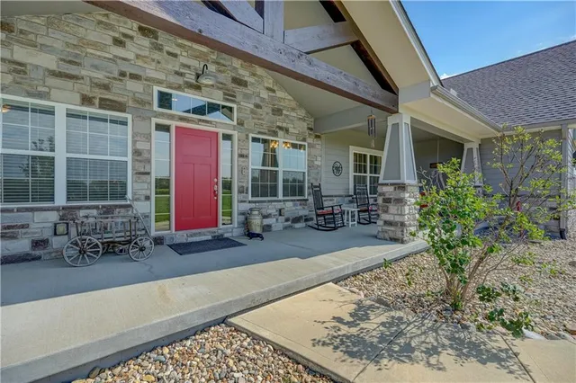 $2,975,000 | 12714 South Harris Road, Greenwood, MO 64034