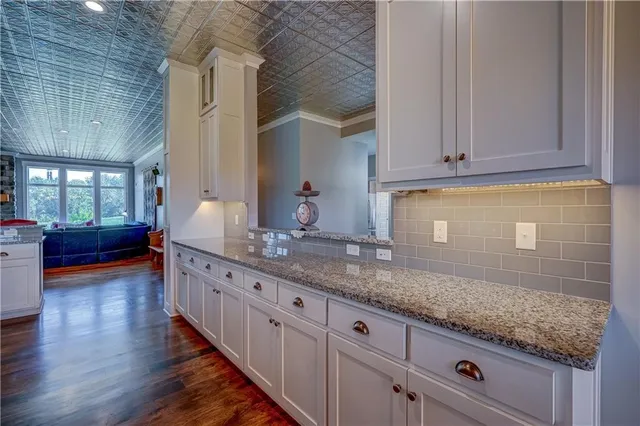 $2,975,000 | 12714 South Harris Road, Greenwood, MO 64034