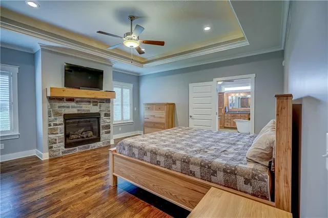 $2,975,000 | 12714 South Harris Road, Greenwood, MO 64034