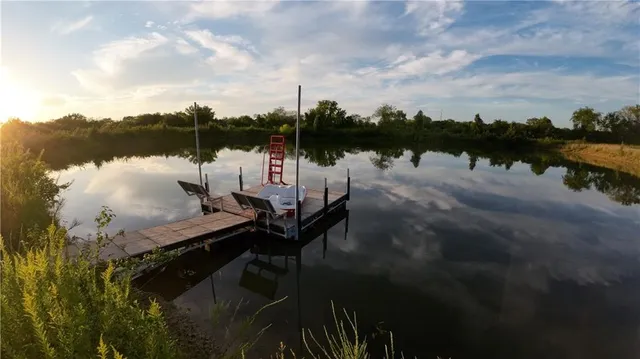 $2,975,000 | 12714 South Harris Road, Greenwood, MO 64034